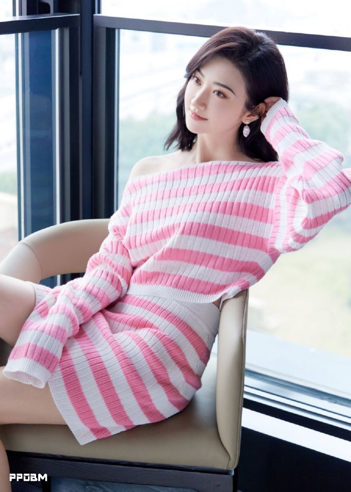 消失的她 海报